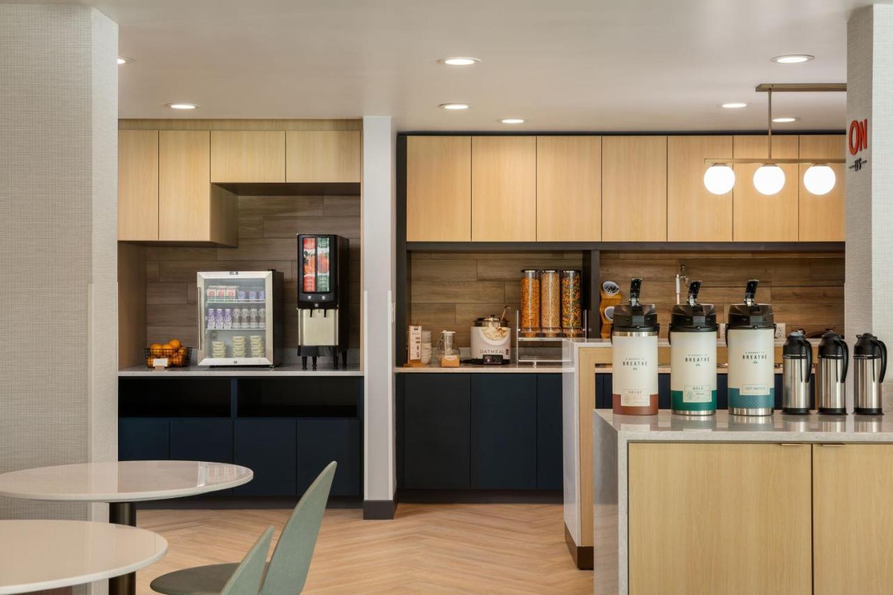 Towneplace Suites By Marriott Denver North Thornton Ngoại thất bức ảnh